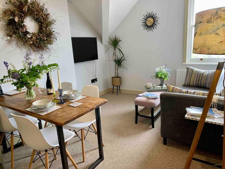 The Nest, Central Ludlow One Bed Apartment Bagian luar foto