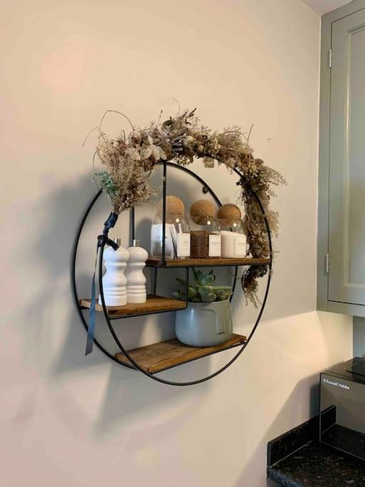 The Nest, Central Ludlow One Bed Apartment Bagian luar foto
