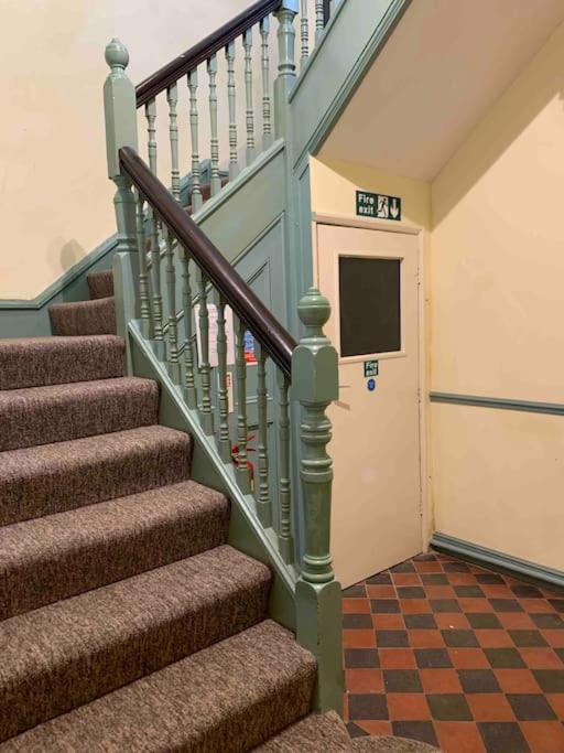 The Nest, Central Ludlow One Bed Apartment Bagian luar foto